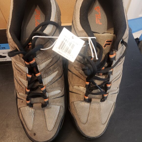 MENS FILA SNEAKERS - Picture 1 of 5